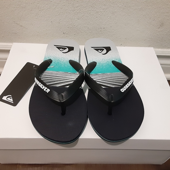 Quicksilver - Picture 2 of 3